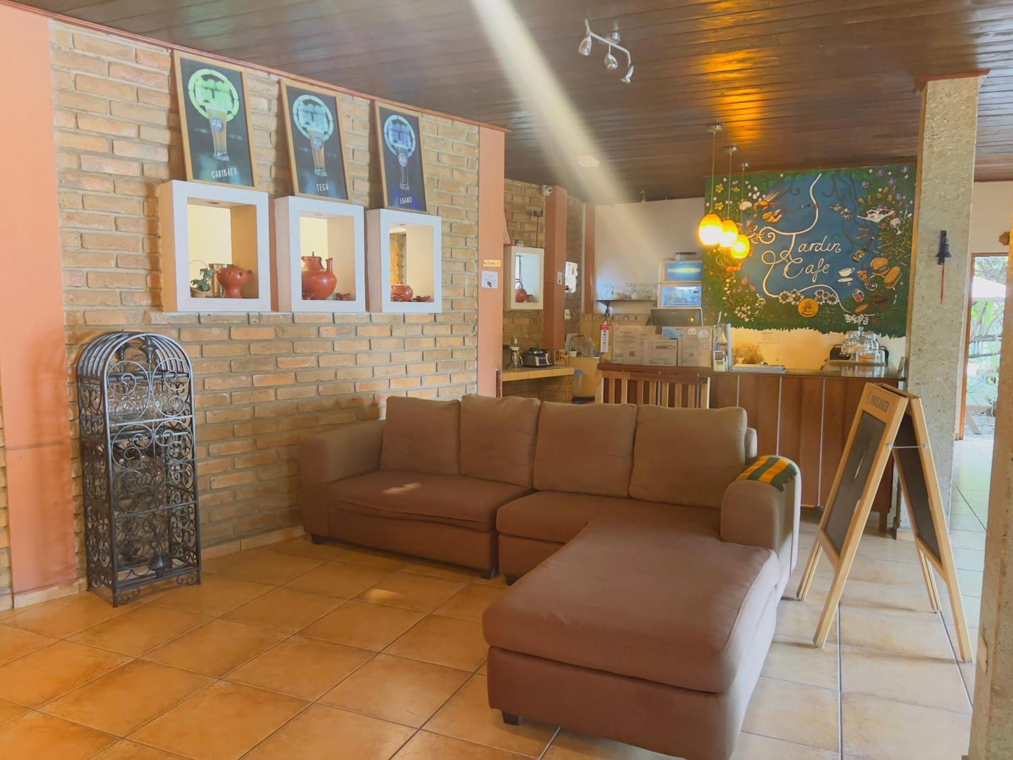 Jardin Cafe Hotel & Restaurant Грасиас Экстерьер фото