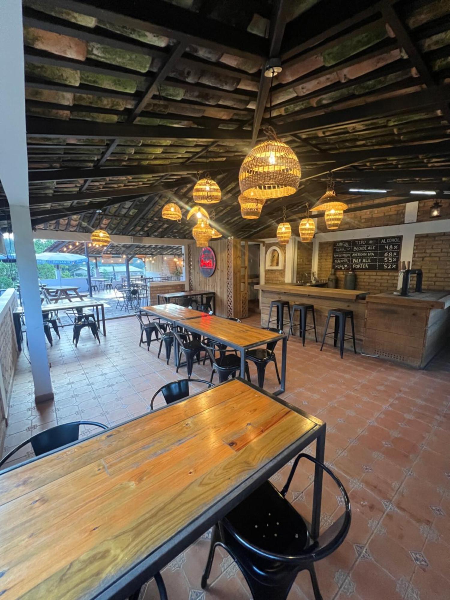 Jardin Cafe Hotel & Restaurant Грасиас Экстерьер фото