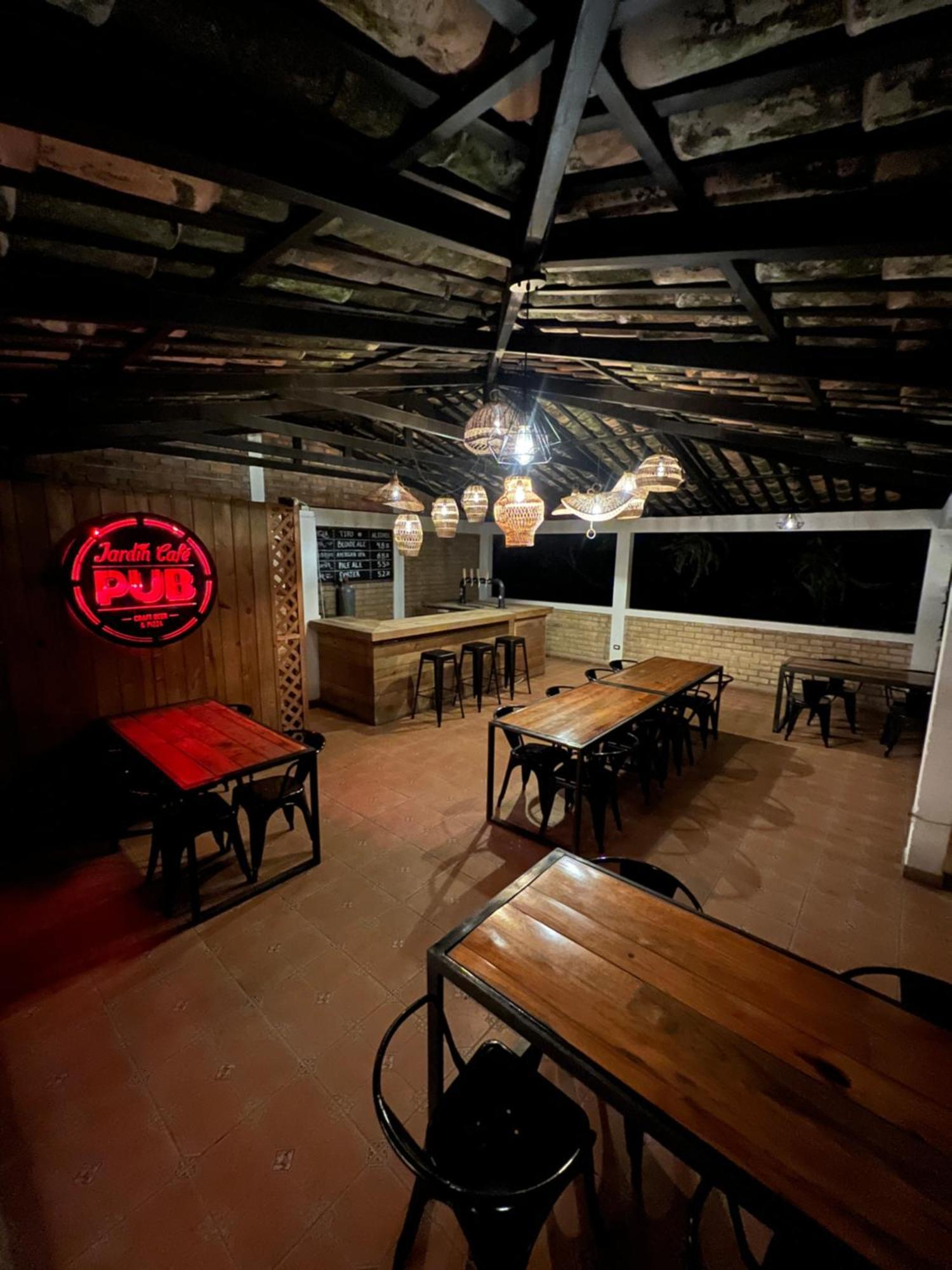Jardin Cafe Hotel & Restaurant Грасиас Экстерьер фото