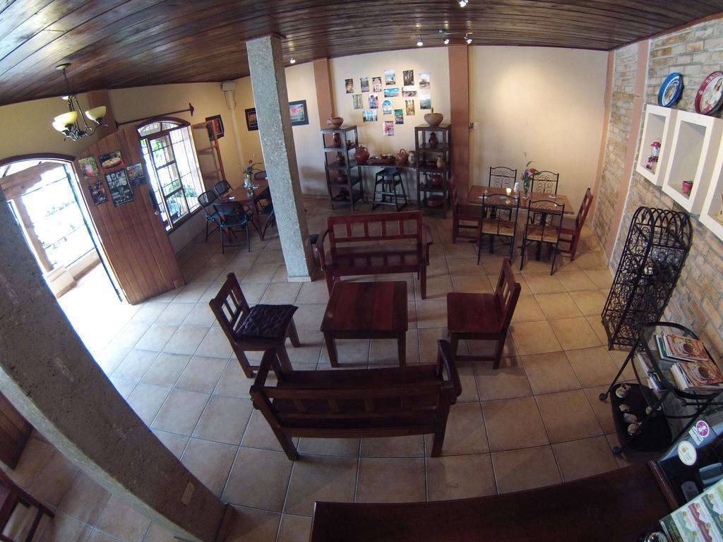 Jardin Cafe Hotel & Restaurant Грасиас Экстерьер фото
